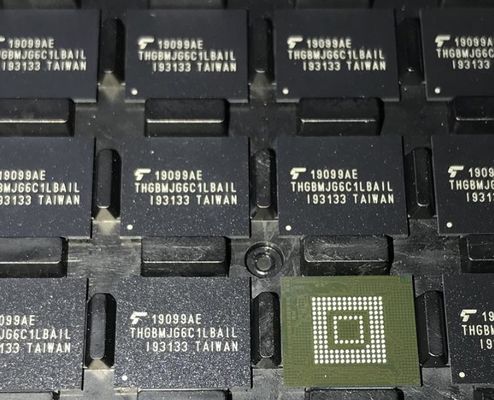 TOSHIBA KIOXIA 8GB EMMC THGBMJG6C1LBAIL